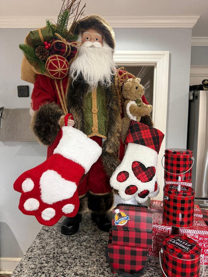 “Buy One, Give One” Holiday Stockings 🎄🐾