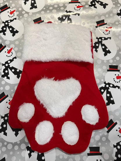 “Buy One, Give One” Holiday Stockings 🎄🐾